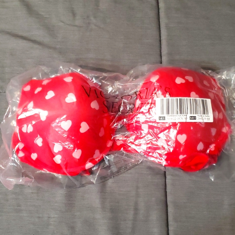 Victoria's Secret 38D